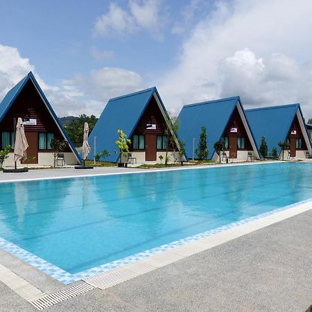 Senta Adventure Camp & Resort Minyak Beku Zewnętrze zdjęcie